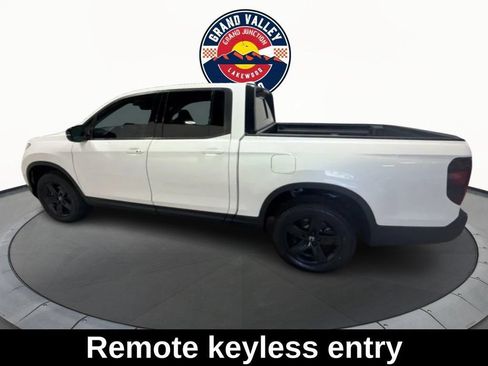 Used 2023 Honda Ridgeline Black Edition image 9