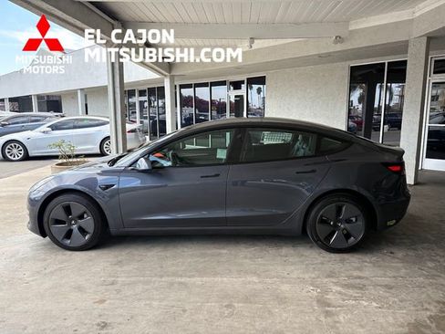 Used 2023 Tesla Model 3 Standard Range RWD image 7