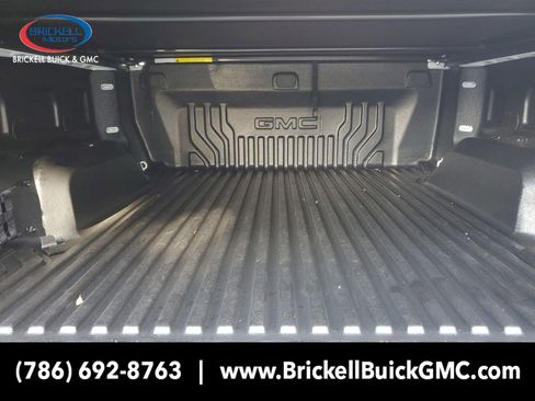 New 2026 GMC Sierra 1500 Elevation image 8