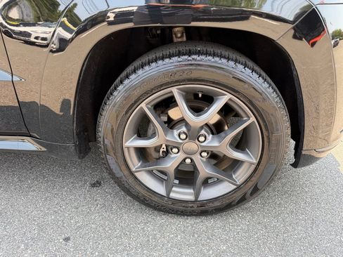 Used 2019 Jeep Grand Cherokee Limited X AWD/4WD image 11