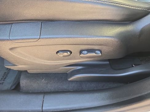 Used 2019 Buick Encore Preferred w/ Safety Package image 17