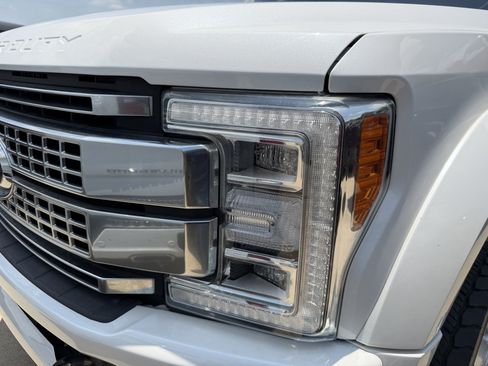 Used 2019 Ford F450 Platinum w/ Platinum Ultimate Package AWD/4WD image 28