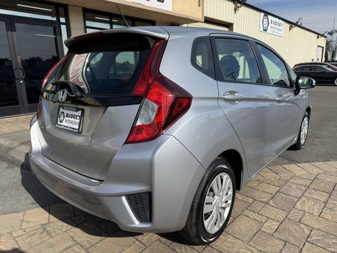 Used 2017 Honda Fit LX image 2