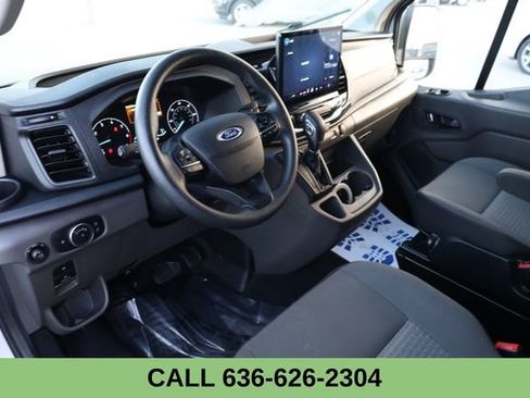 Used 2023 Ford Transit 350 XLT image 12