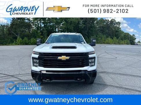 Used 2025 Chevrolet Silverado 2500 W/T w/ Z71 Off-Road Package AWD/4WD image 2