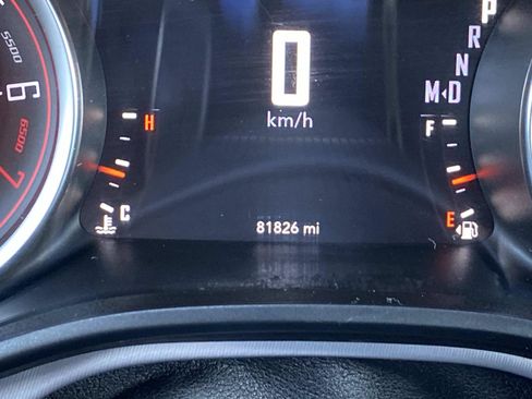 Used 2019 Dodge Challenger SXT RWD image 28