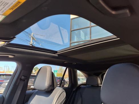 Used 2024 Mercedes-Benz GLC 300 GLC 300 image 17