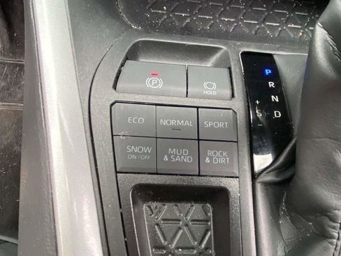 Used 2024 Toyota RAV4 XLE image 17