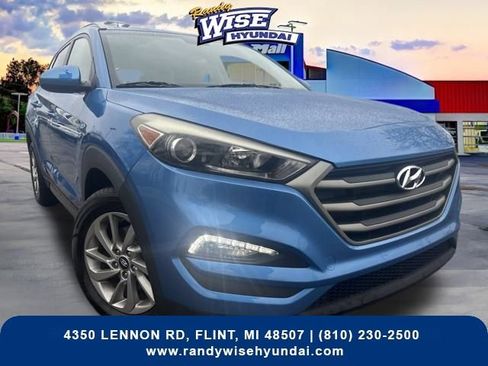 Used 2016 Hyundai Tucson SE w/ Option Group 02 image 1