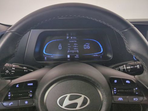 Used 2025 Hyundai Elantra Sport FWD image 31