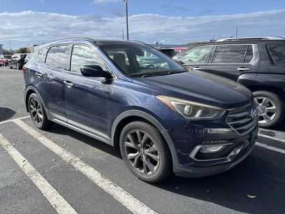 Used 2017 Hyundai Santa Fe Sport w/ 2.0T Ultimate Tech Package 05