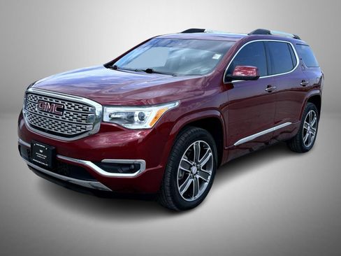 Used 2018 GMC Acadia Denali w/ Technology Package AWD/4WD image 1