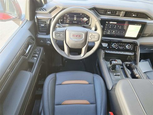 New 2026 GMC Sierra 1500 AT4 w/ AT4 Premium Package image 10