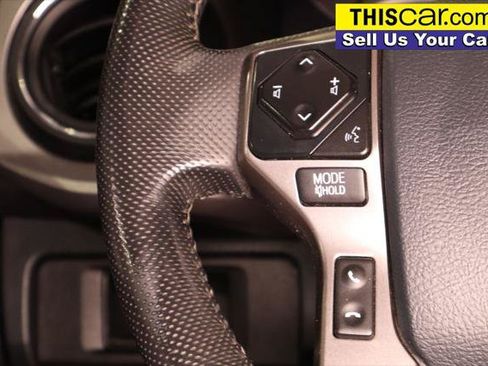 Used 2019 Toyota Tacoma SR5 RWD image 18