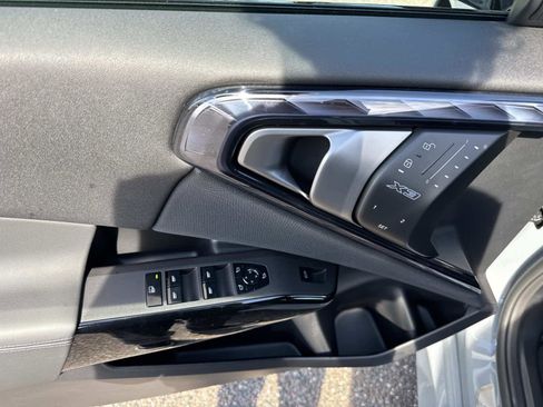 New 2026 BMW X3 xDrive30 w/ Premium Package image 18