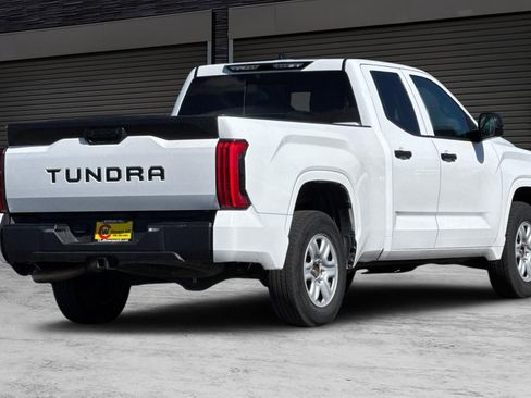 Used 2022 Toyota Tundra SR w/ SR Tow Package RWD image 4