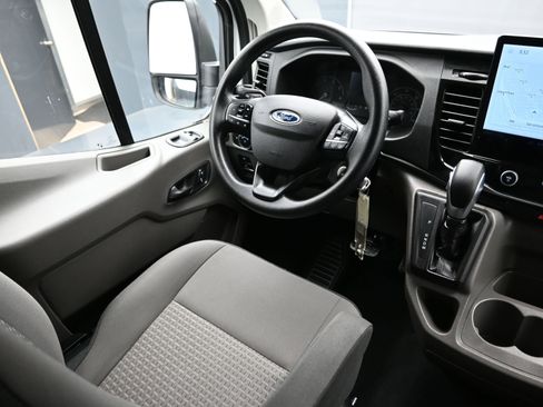 Used 2023 Ford Transit 350 XLT image 23