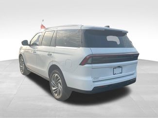 New 2027 Lincoln Navigator Reserve AWD/4WD video 3