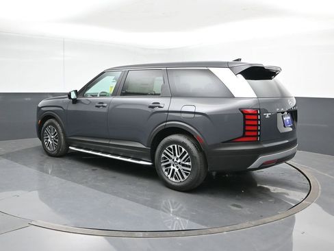 New 2026 Hyundai Palisade SE FWD image 3