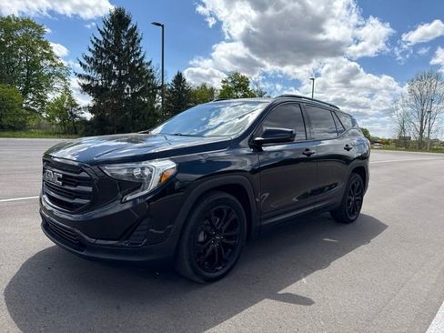 Used 2020 GMC Terrain SLE w/ Driver Convenience Package FWD image 1