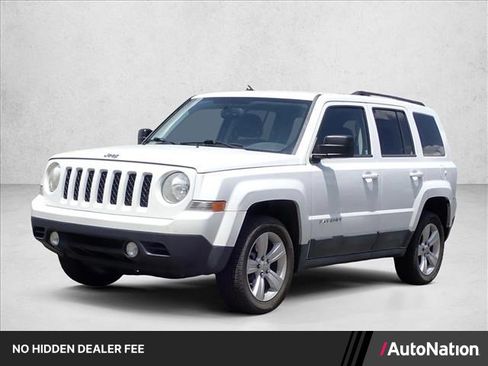 Used 2011 Jeep Patriot Latitude AWD/4WD image 1