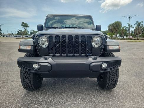 Used 2021 Jeep Gladiator Sport AWD/4WD image 4