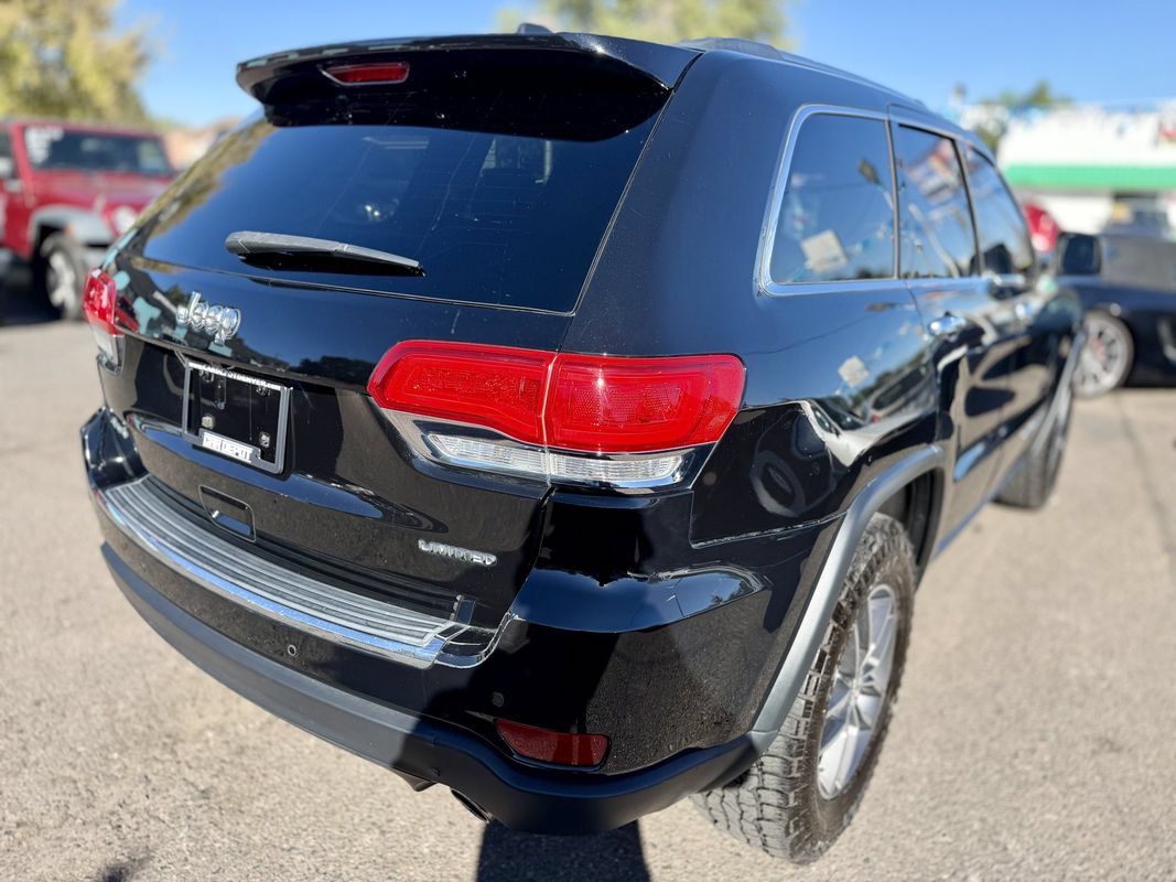 Used 2017 Jeep Grand Cherokee Limited AWD/4WD image 3