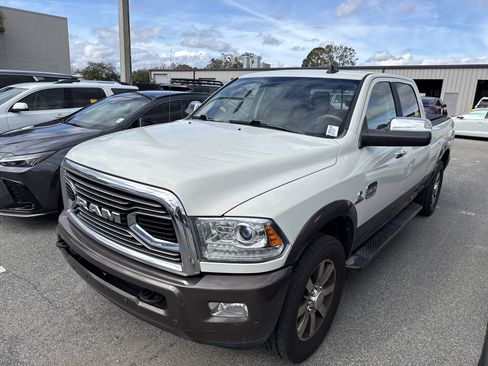 Used 2018 RAM 2500 Longhorn w/ Convenience Group image 4