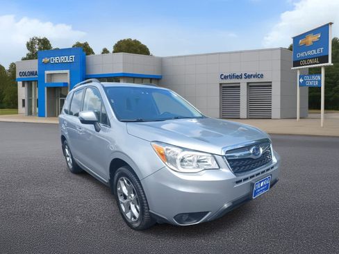 Used 2016 Subaru Forester 2.5i Touring w/ Eyesight & Navigation System image 2