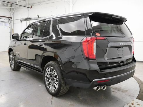 Used 2024 GMC Yukon Denali Ultimate AWD/4WD image 5