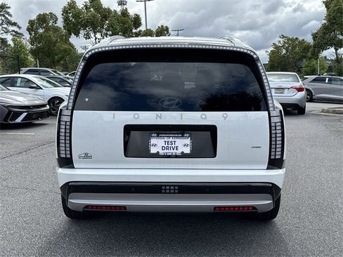 New 2026 Hyundai Ioniq 9 SEL image 6