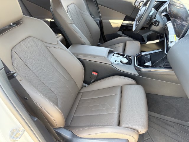 Used 2026 BMW X3 xDrive30i w/ Convenience Package AWD/4WD image 11