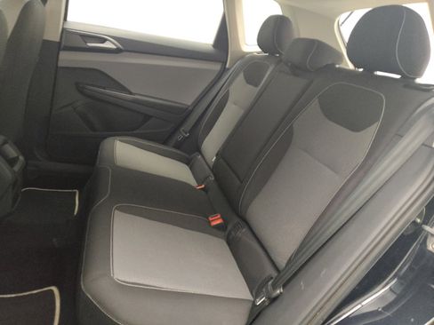 Used 2023 Volkswagen Taos S image 18