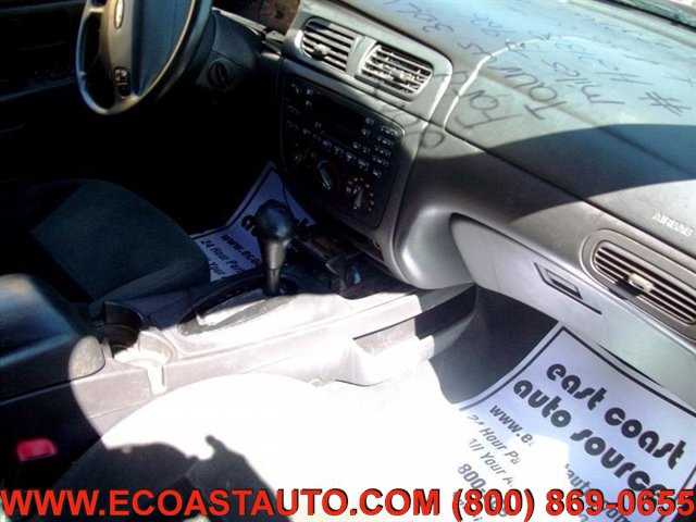 Used 2003 Ford Taurus SE FWD image 5