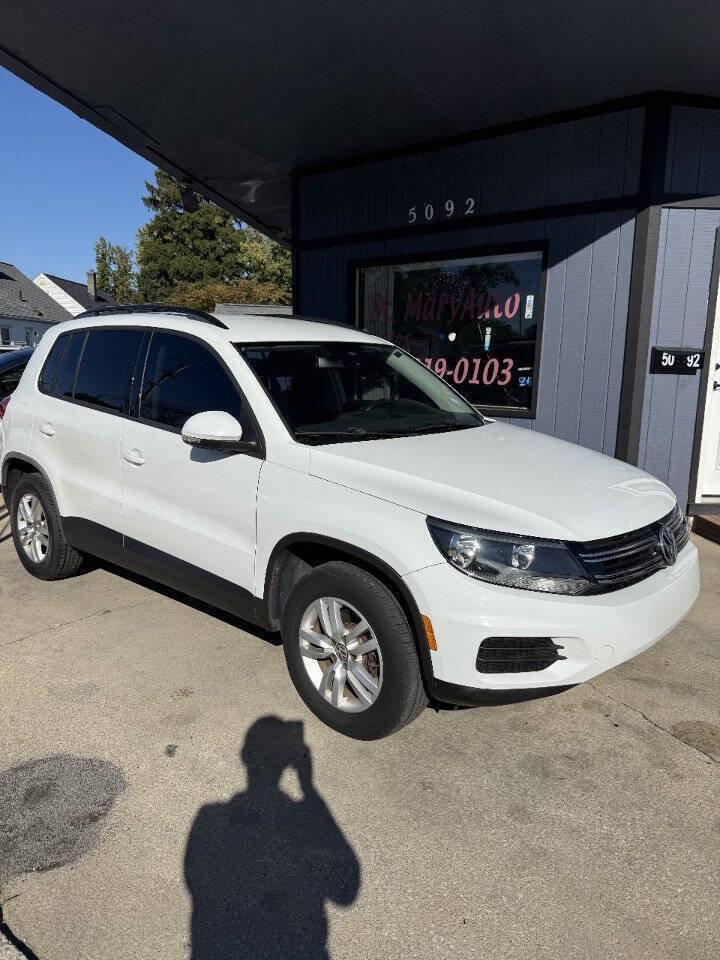 Used 2016 Volkswagen Tiguan S FWD image 2