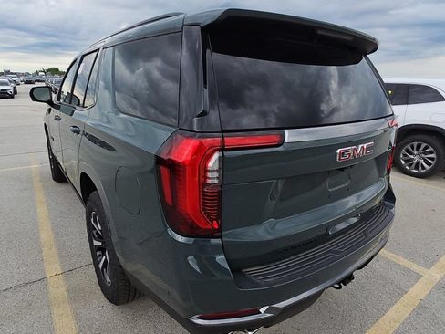 Used 2025 GMC Yukon AT4 w/ AT4 Premium Plus Package AWD/4WD image 2