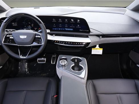 New 2026 Cadillac Optiq Sport 1 image 12