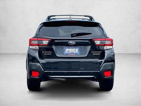 Used 2022 Subaru Crosstrek 2.5i Sport w/ Moonroof Package AWD/4WD image 4