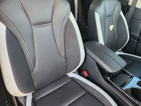 Certified 2025 Buick Envision Sport Touring image 20