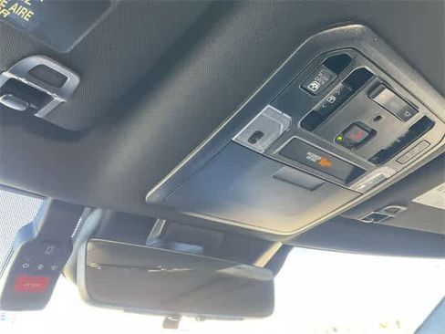 Used 2025 Toyota Tundra Platinum image 26