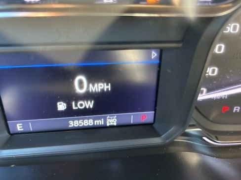 Used 2021 GMC Sierra 1500 Elevation image 8