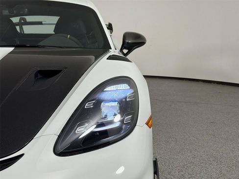 Certified 2025 Porsche 718 Cayman GT4 RS RWD image 15