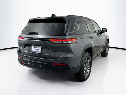 Used 2022 Jeep Grand Cherokee Trailhawk image 5