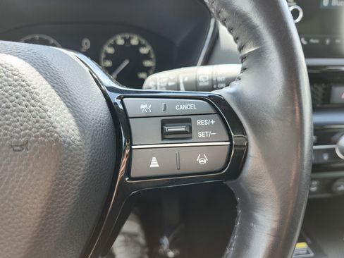 Used 2023 Honda CR-V EX-L image 37