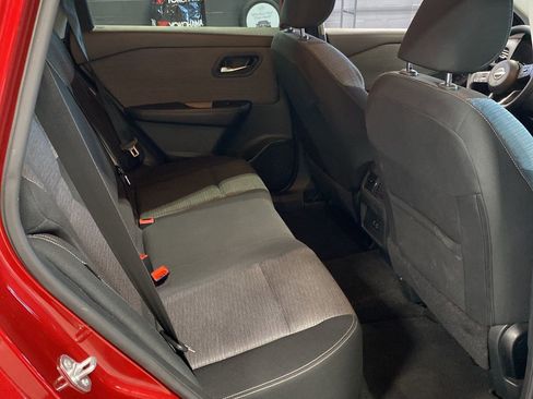 Certified 2023 Nissan Rogue SV image 29