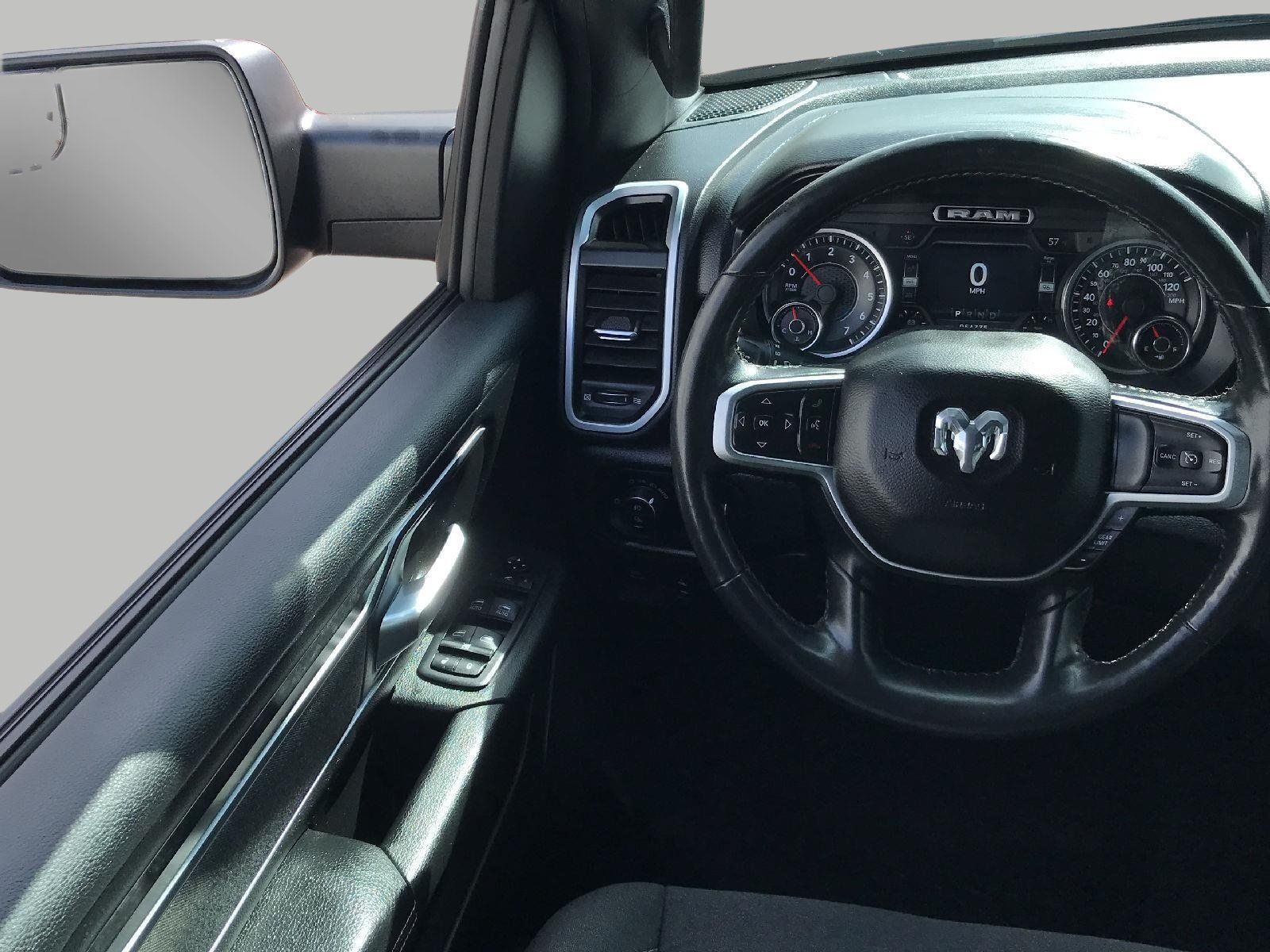Used 2019 RAM 1500 Big Horn AWD/4WD image 4