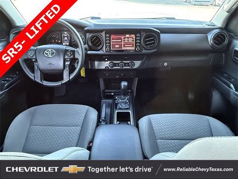 Used 2021 Toyota Tacoma SR image 9