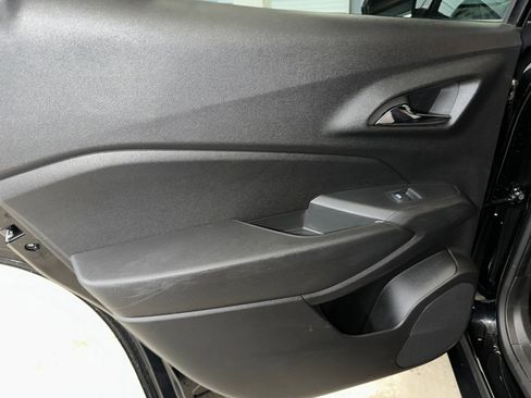 Certified 2024 Chevrolet Trax RS w/ Driver Confidence Package image 16