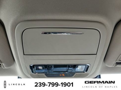 New 2025 Lincoln Corsair Premiere image 32