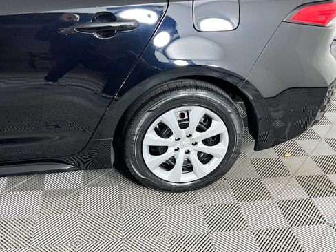 Used 2024 Toyota Corolla LE image 29